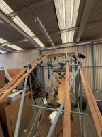 Close up stringer entering upper deck.webp